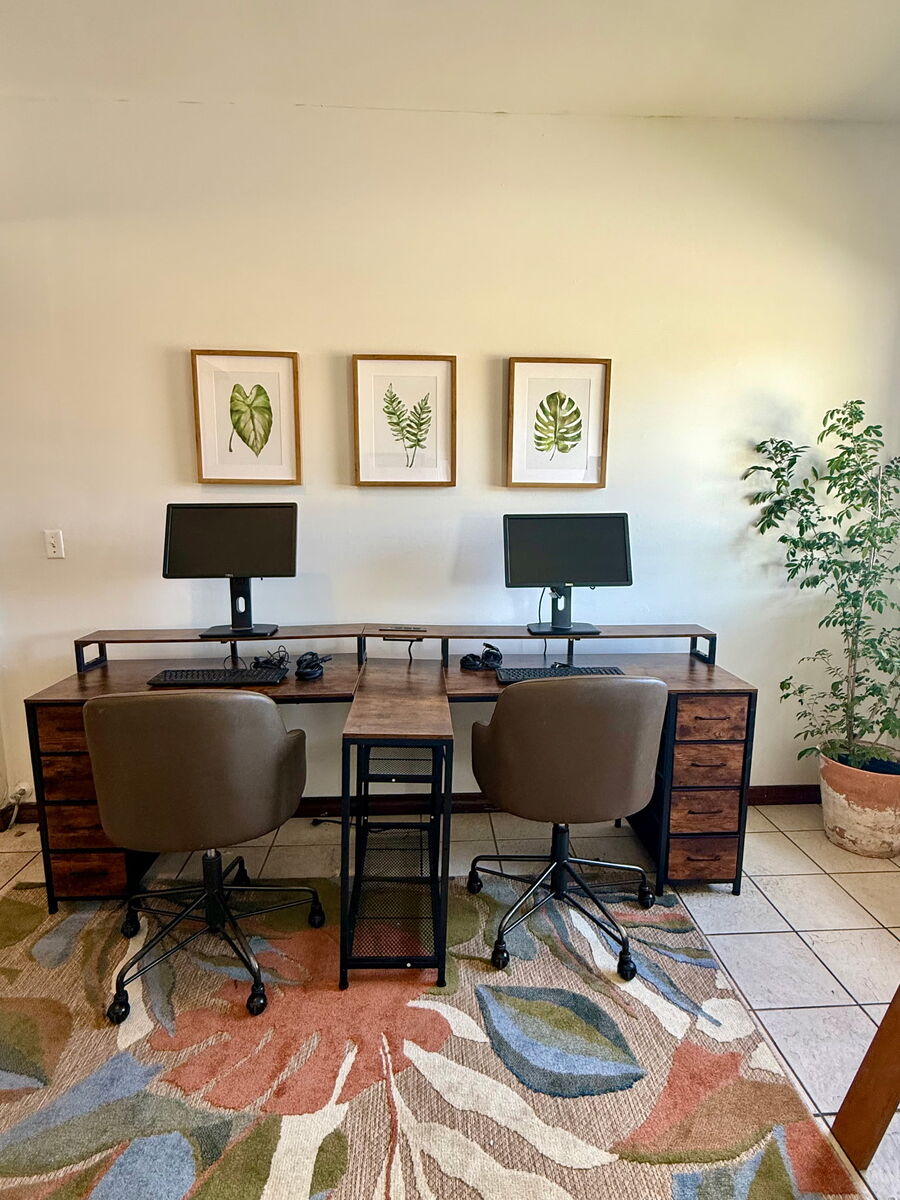 Guest business center at The Vue Lake Tarpon